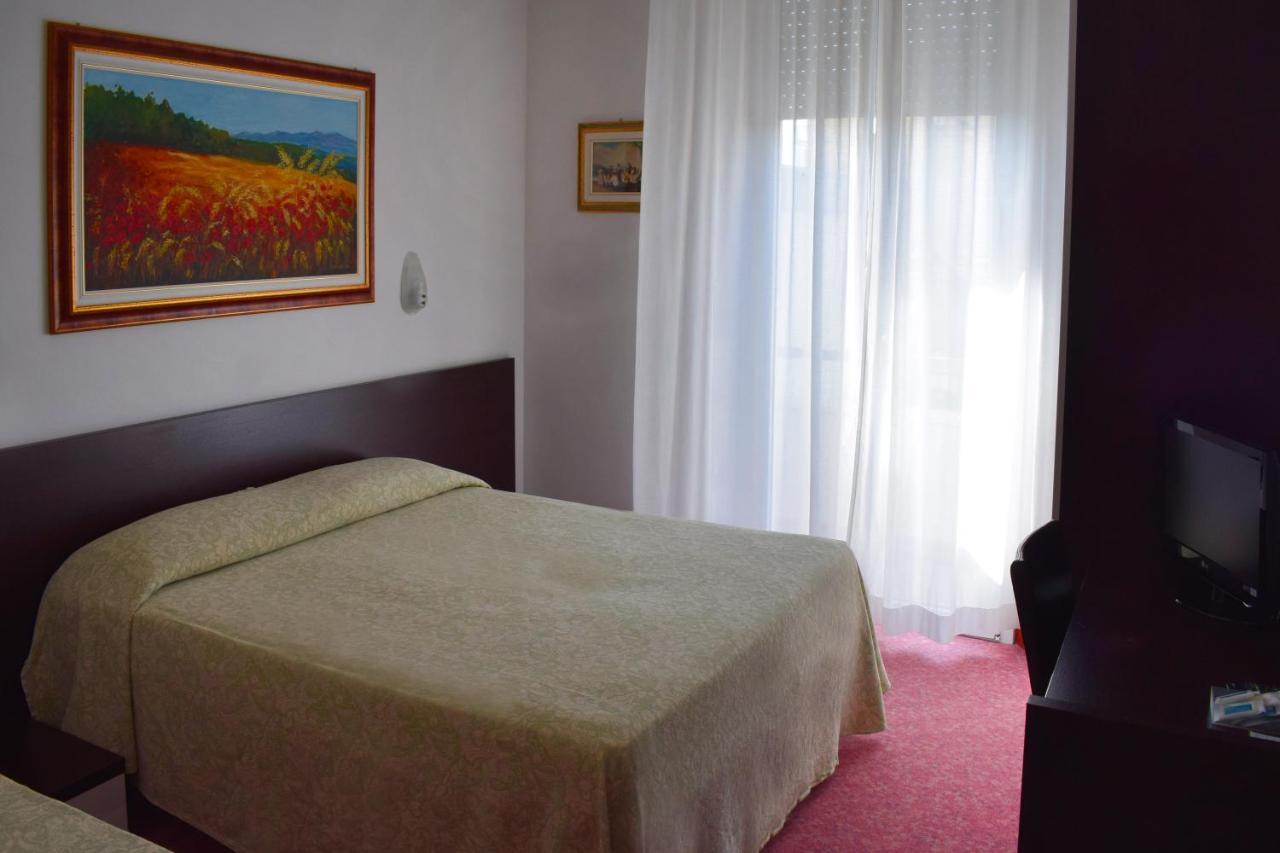 Hotel Igea Spiaggia Bellaria-Igea Marina Extérieur photo