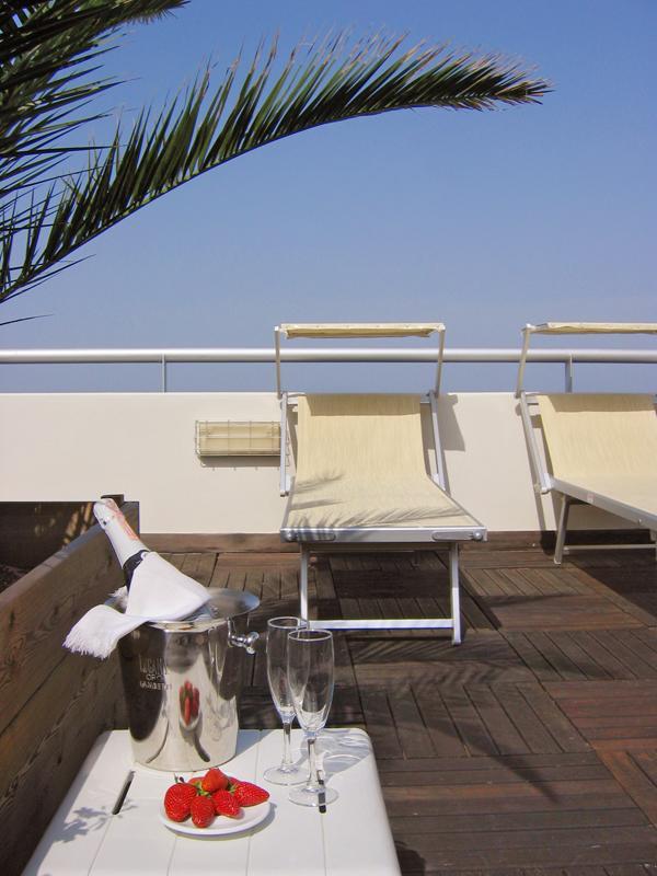 Hotel Igea Spiaggia Bellaria-Igea Marina Extérieur photo